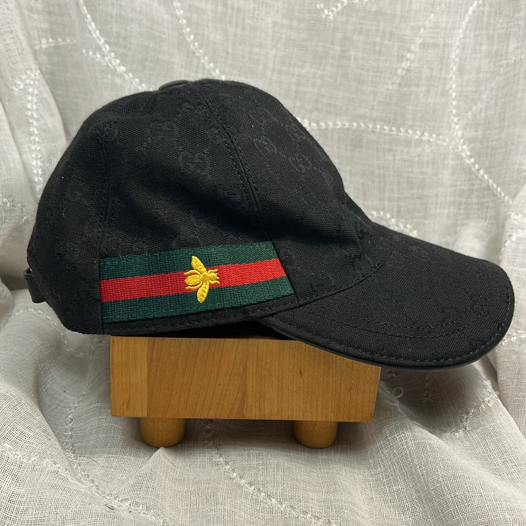 Gucci Authentic Canvas Leather Double Lined Baseball Cap With Bee Embroidery
